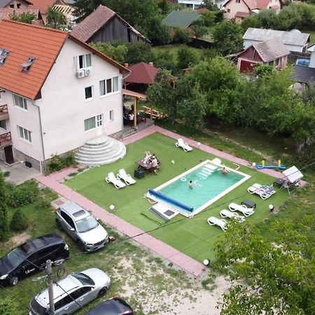 Pensiunea Apolka Panzio Covasna Exterior photo